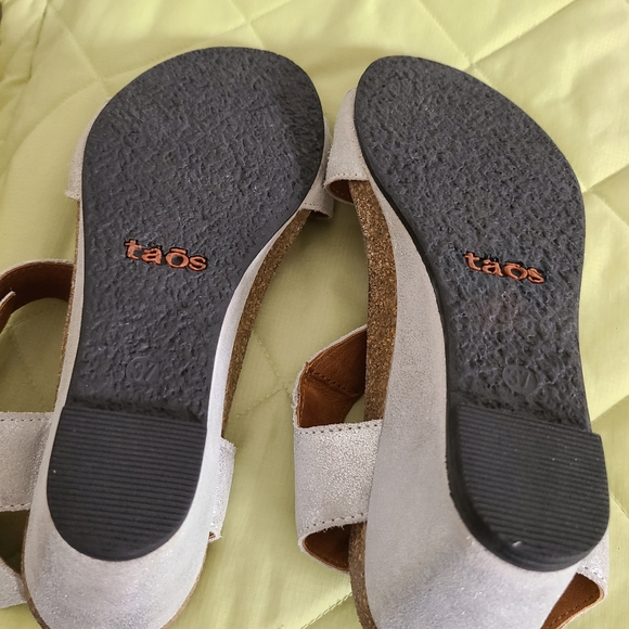 Täōs Wedge Sandals Silver - Picture 7 of 10